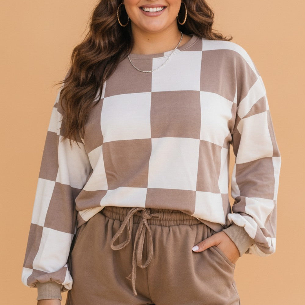Plus size matching set, checkered lounge set, women's sporty co-ord, curve racing style, plus size athleisure, checkered long sleeve top, drawstring shorts set, trendy plus size fashion.