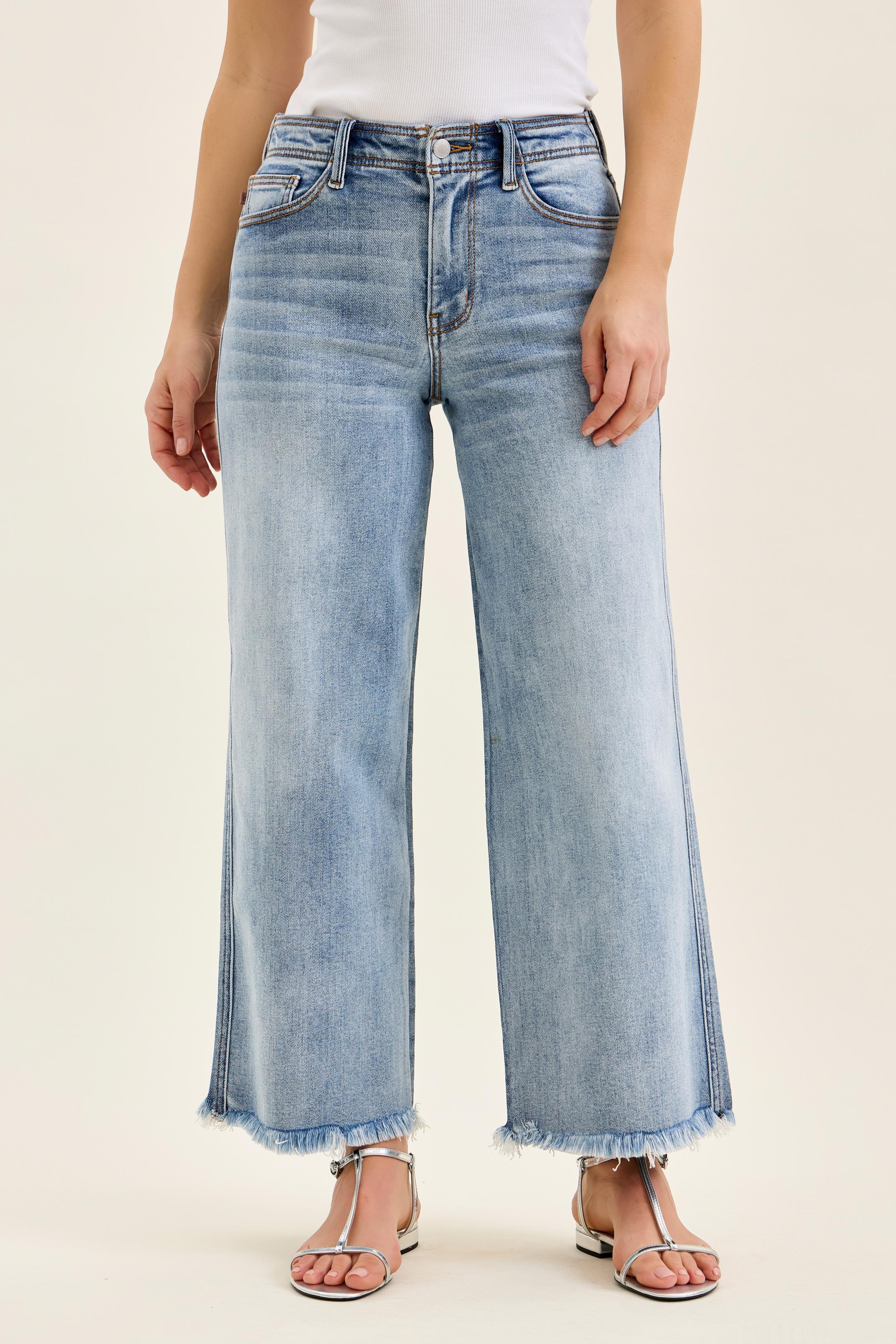 Judy Blue Jeans, Mid Rise Wide Leg, Ankle Fray Denim, Stretch Wide Leg Jeans, Mary Wide Leg, Women’s Boutique Denim, Comfortable Stretch Jeans, Raw Hem Wide Leg.