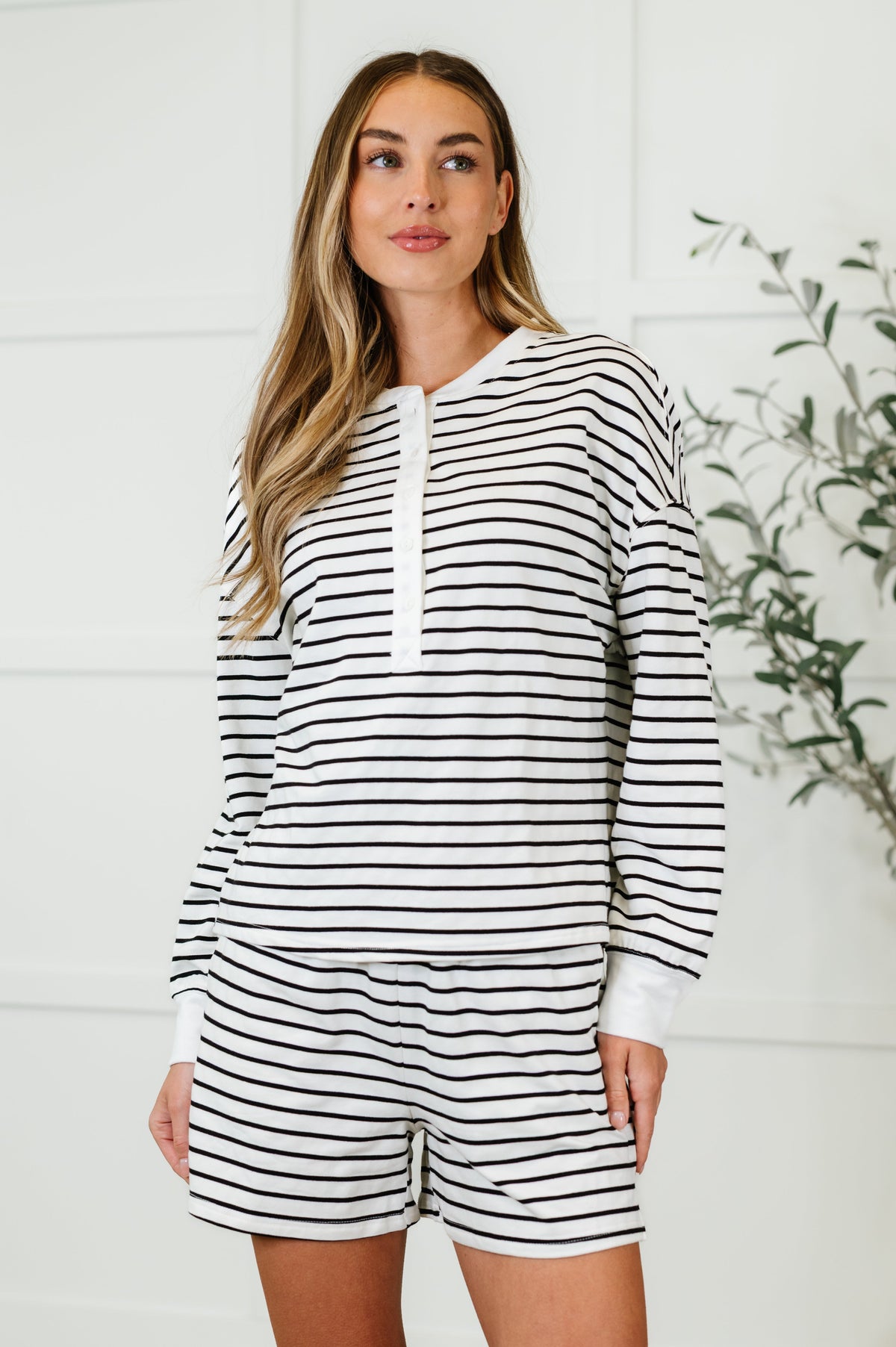 women’s long sleeve and shorts set