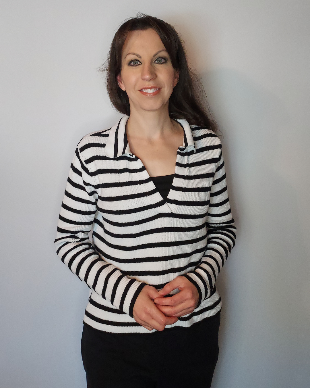 Women's striped sweater, 100% cotton sweater, collared v-neck knit, lightweight ribbed sweater, academic chic fashion, breathable cotton top, timeless striped knitwear, premium women's sweaters, preppy style.