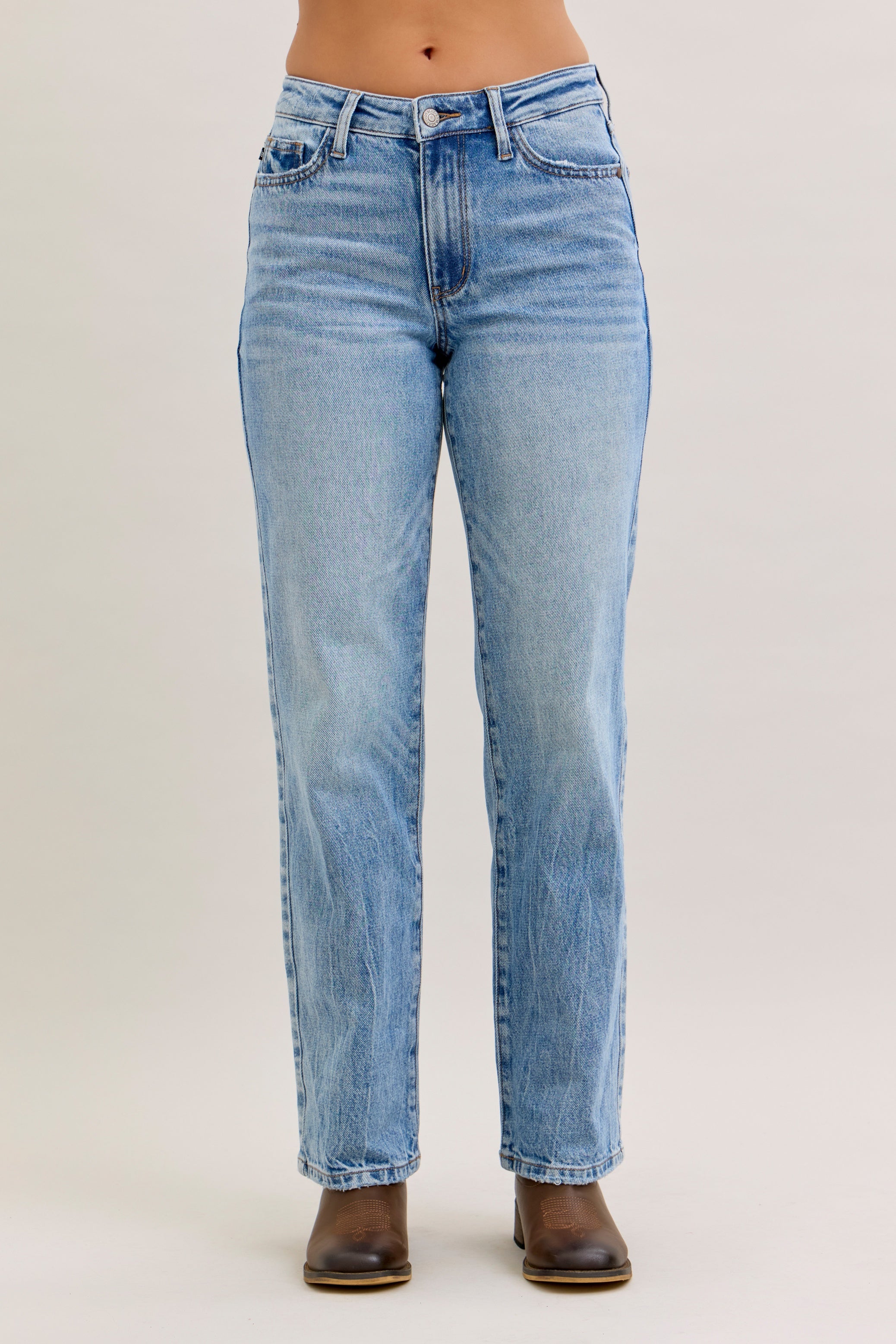 Judy Blue Straight Jeans