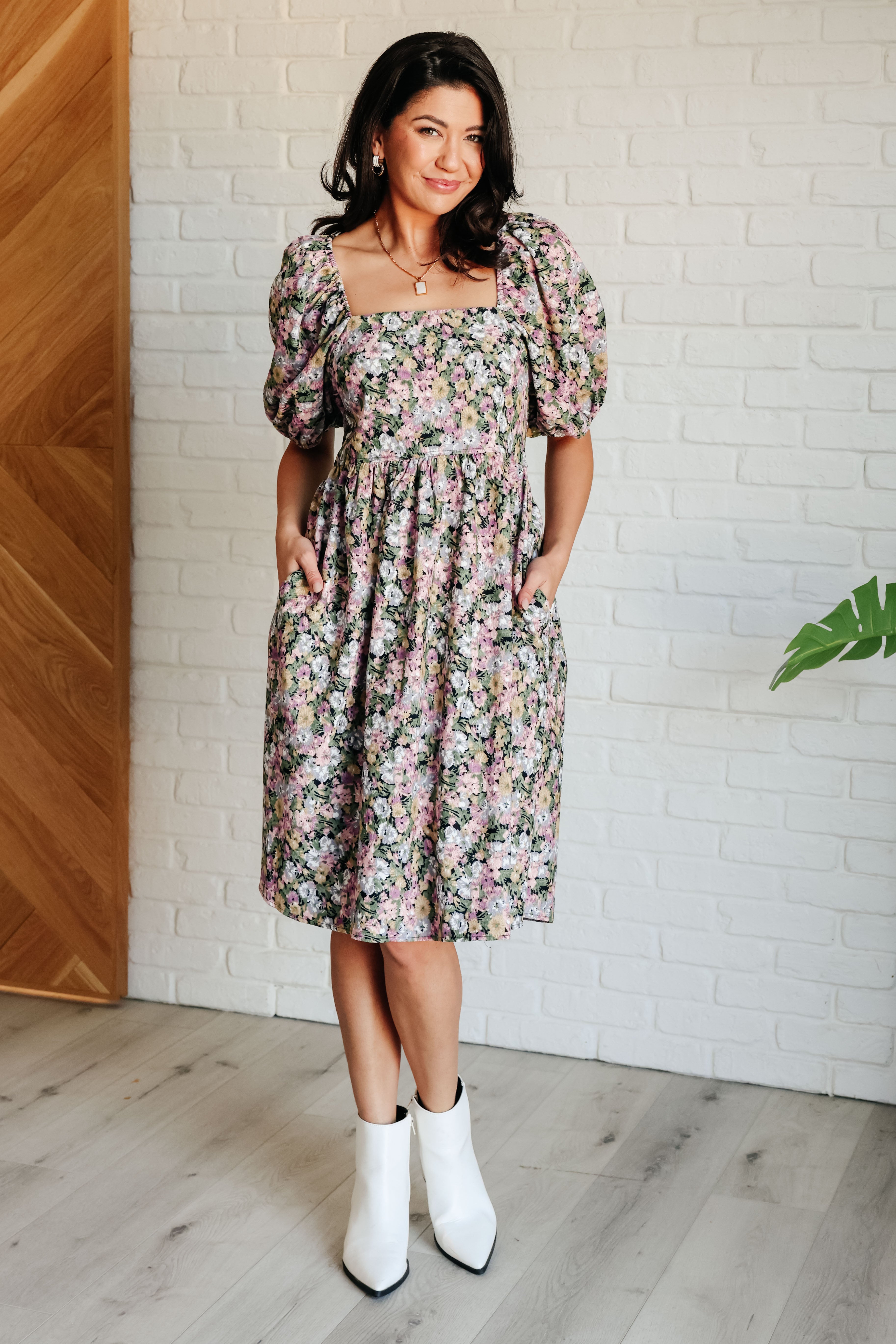 Floral Print Dress with Pockets