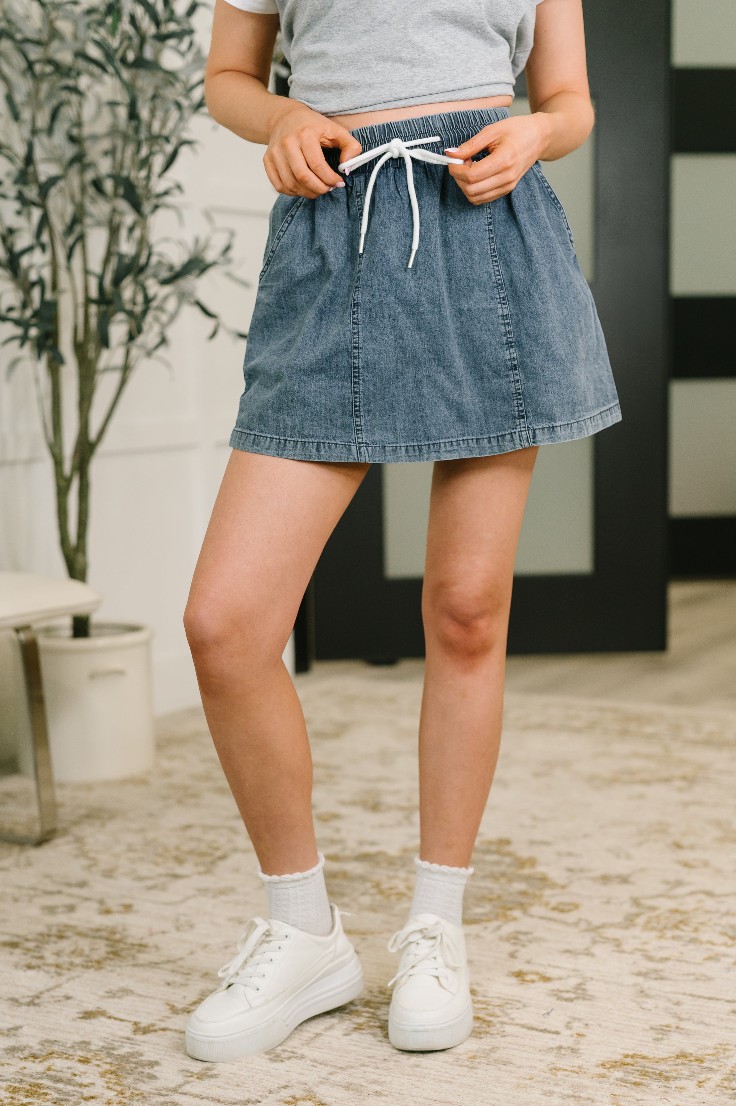 High waisted skort, 100% cotton skort, women's denim style skort, woven cotton skort with pockets, casual athletic skort, durable mini skort.