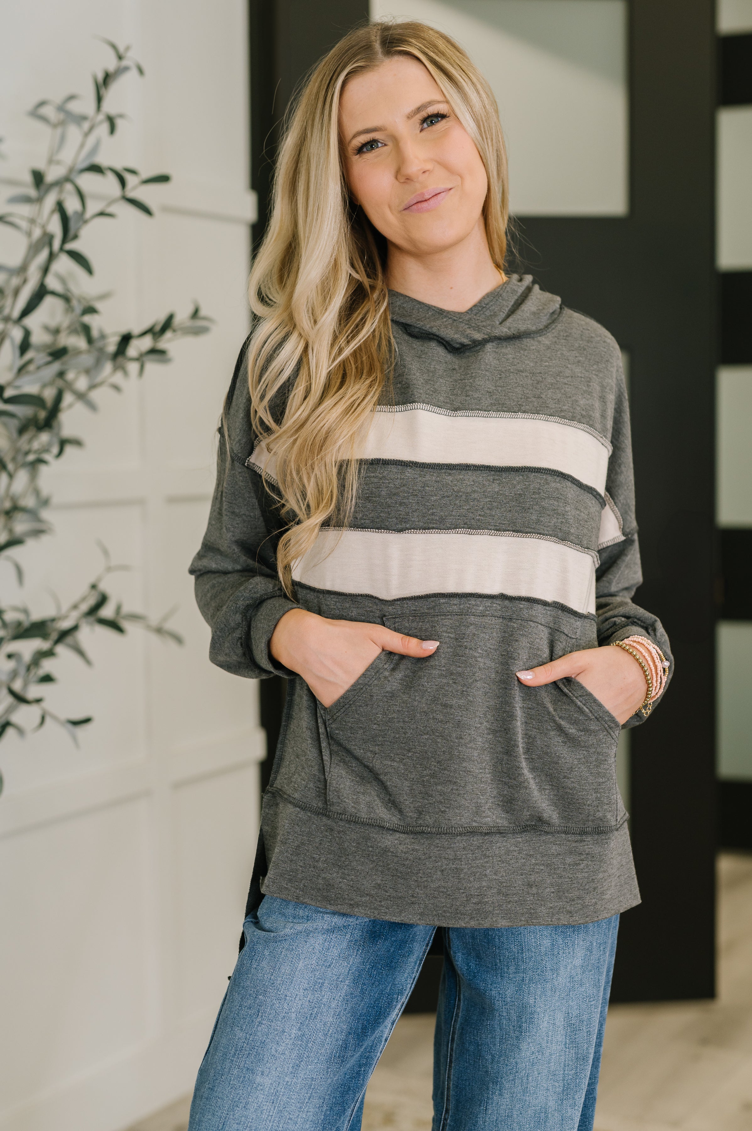 Women's Pullover Hoodie, French Terry Sweatshirt, Color Block Hoodie, High Stretch Loungewear, Exposed Seam Top, Casual Stepped Hem Hoodie, Trendy Women's Pullovers