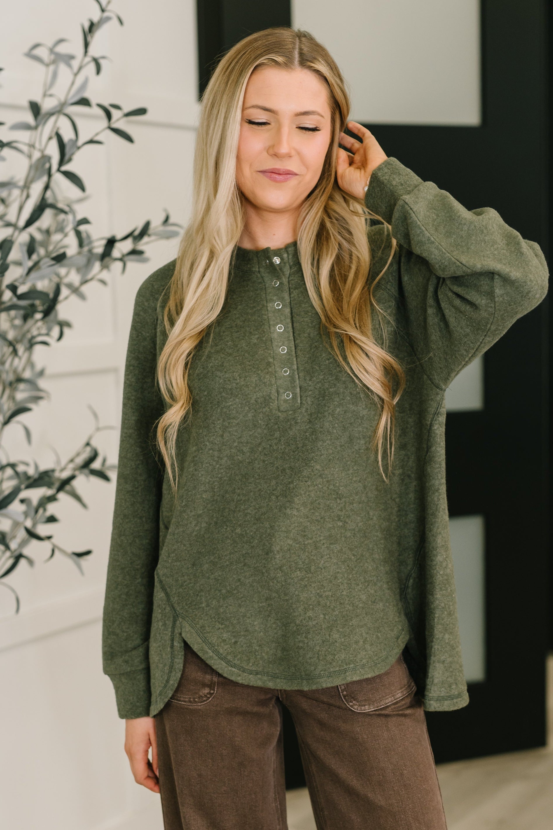 women's casual top