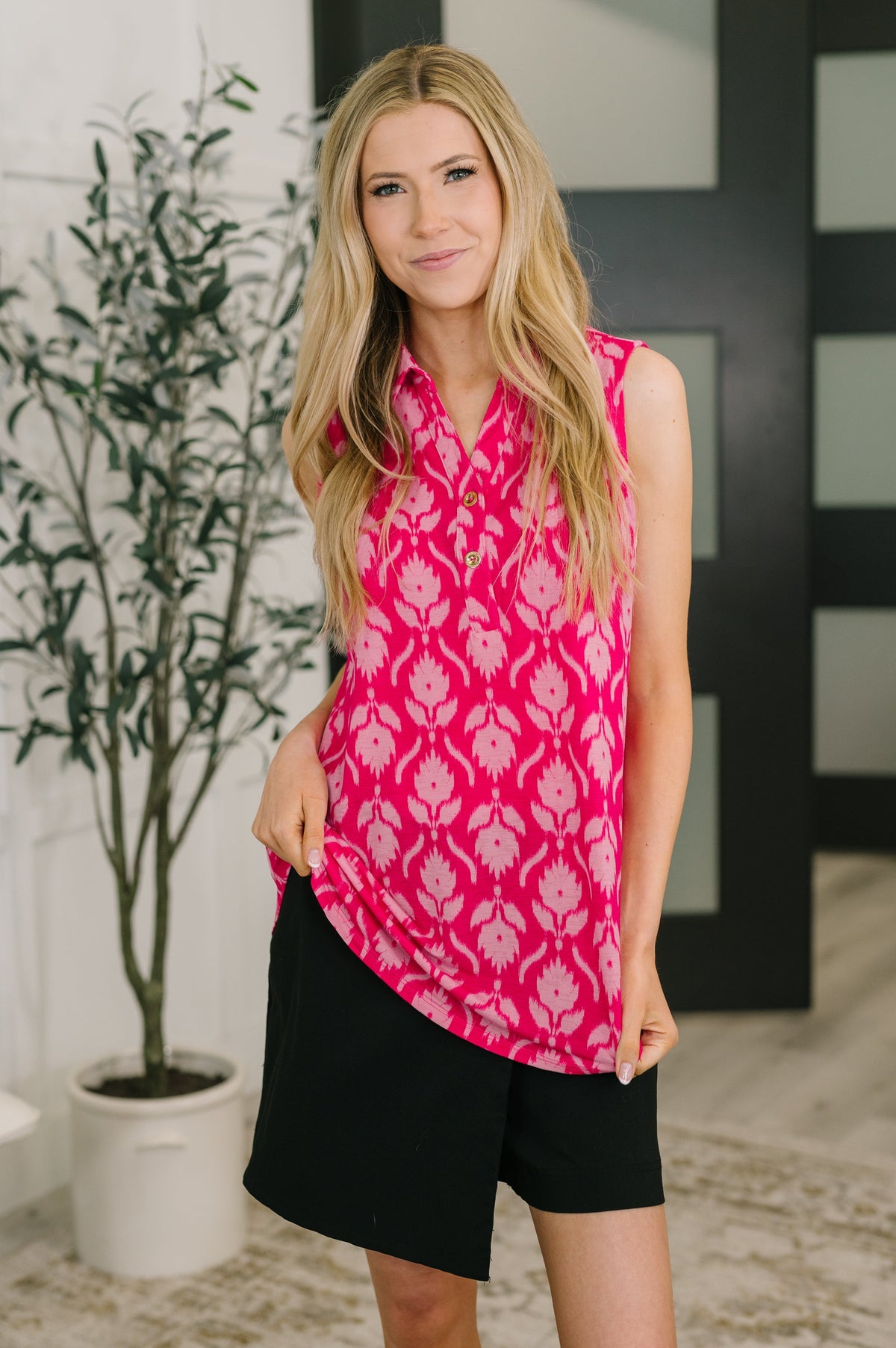 Floral Ikat Top, Sleeveless Collared Blouse, Wrinkle Resistant Women's Clothing, Cooling Fabric Top, High Stretch Sleeveless Shirt, Summer Office Wear, Pink Ikat Blouse.