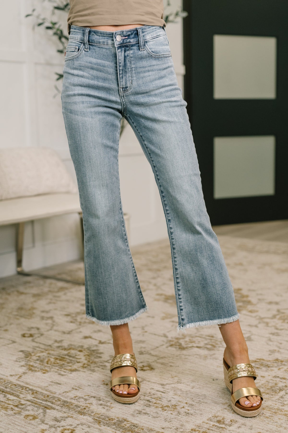 Judy Blue jeans, mid rise kick flare, cropped raw hem denim, women’s flare jeans, Mckaylee jeans, premium stretch denim, embroidered pocket jeans