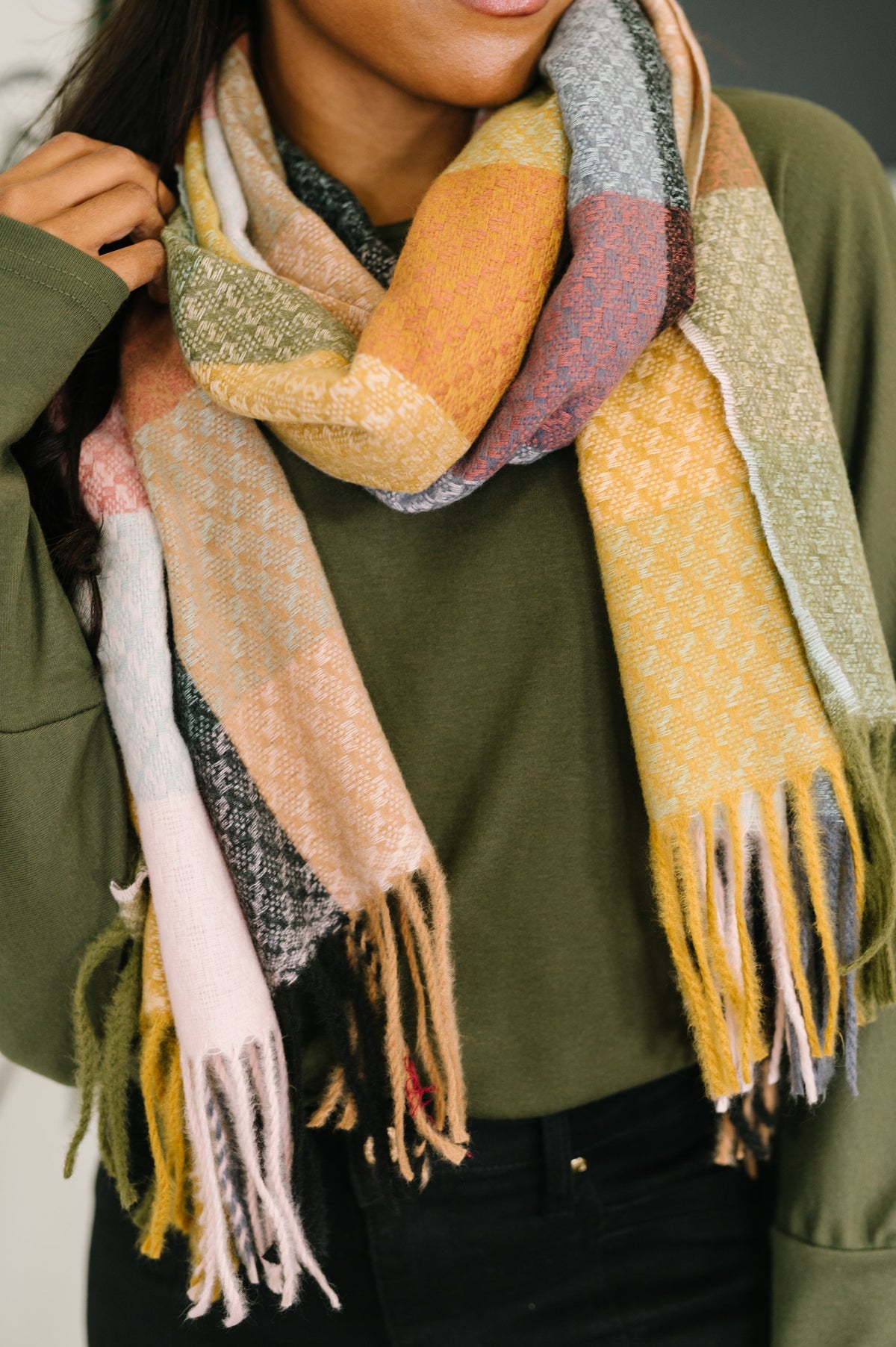 Checkered Fringe Scarf