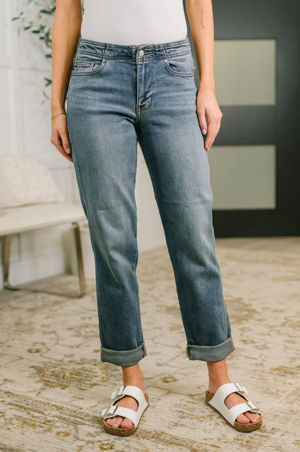 Judy Blue Jeans, Boyfriend Jeans, Mid-Rise Denim, Hollywood Waistband Jeans, Adjustable Waist Jeans, Relaxed Fit Jeans, Women's Designer Denim, Doris Judy Blue, Comfortable Boyfriend Jeans.