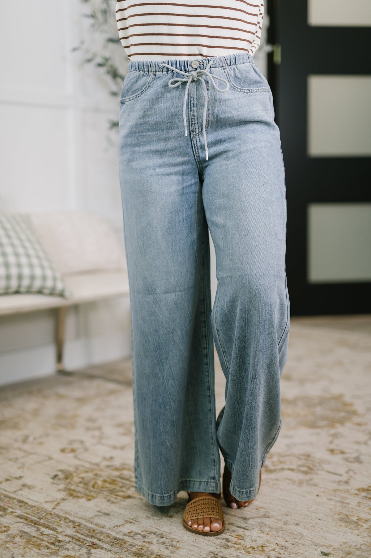 Judy Blue Jeans, High Waist Palazzo, Featherweight Denim, Wide Leg Jeans, Drawstring Denim, Comfortable Women's Jeans, 4-Way Stretch Denim, Light Wash Palazzo