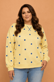Plus size sweatshirt, polka dot pullover, women’s casual tops, long sleeve sweatshirt, split hem top, cozy plus size fashion, trendy plus size clothing, yellow polka dot top.