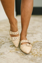 Pointy toe flats